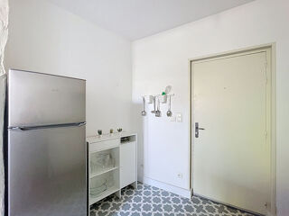  Appartement à louer 2 pièces 37 m²