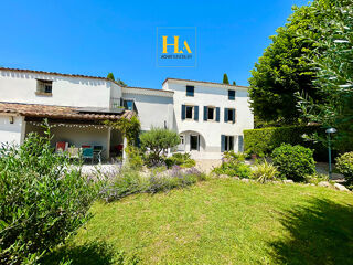  Maison � vendre 9 pi�ces 238 m�