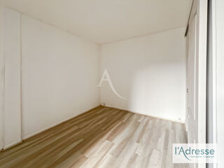  Appartement à louer 2 pièces 46 m²