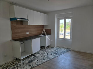  Appartement à louer 5 pièces 80 m²