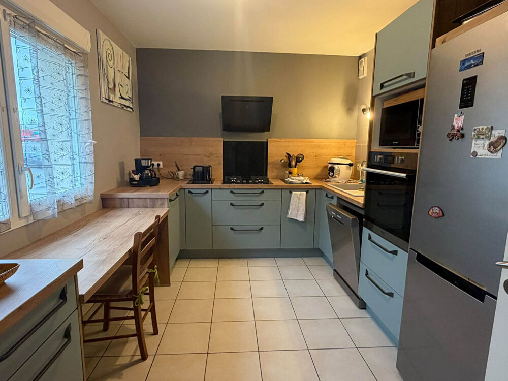 Vente Maison HAUTE VIENNE - Charmante maison de ville avec 3 chambres, jardin et garage au coeur de Nantiat Nantiat
