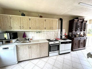  Maison  vendre 7 pices 126 m