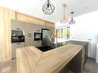  Maison à vendre 12 pièces 350 m²