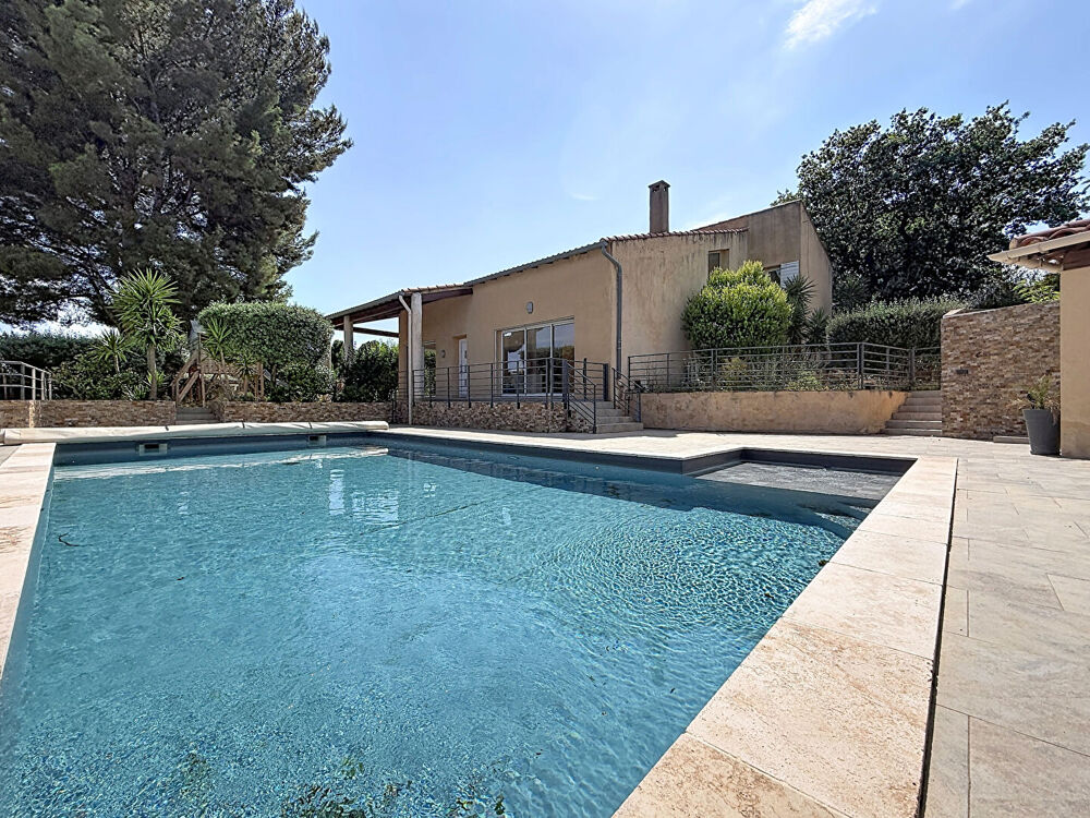 Vente Maison Maison 200 m² à vendre à Aubagne, 1470 m² terrain - Camp Major, Route d'Eoures Aubagne