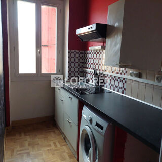  Appartement à louer 2 pièces 44 m²