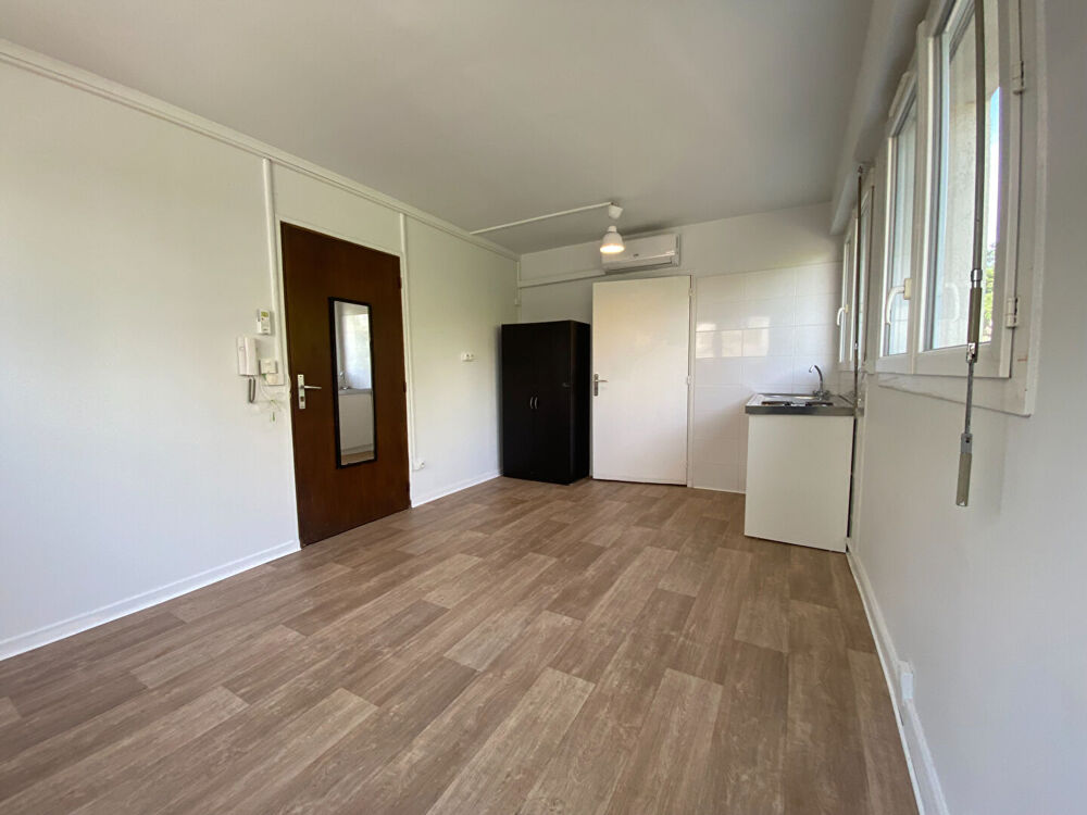 Studio 20m2 - Saint-Cyr-l'Ecole