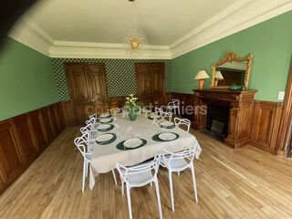  Maison  vendre 8 pices 280 m