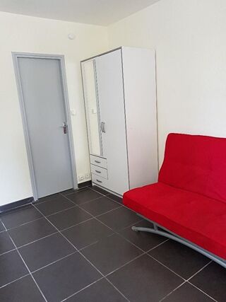  Appartement à louer 1 pièce 19 m²