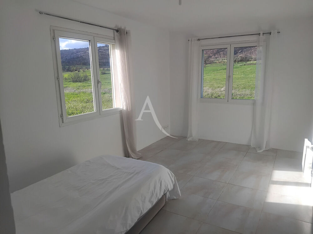 Vente Maison Villa Tournissan 4 pièce(s) 120 m² sur  712 m² de terrain Tournissan