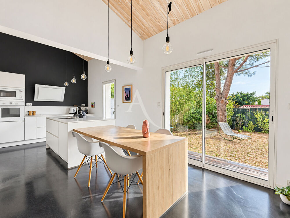 Vente Maison LA ROCHELLE - St Eloi Maison 6 pièces La rochelle