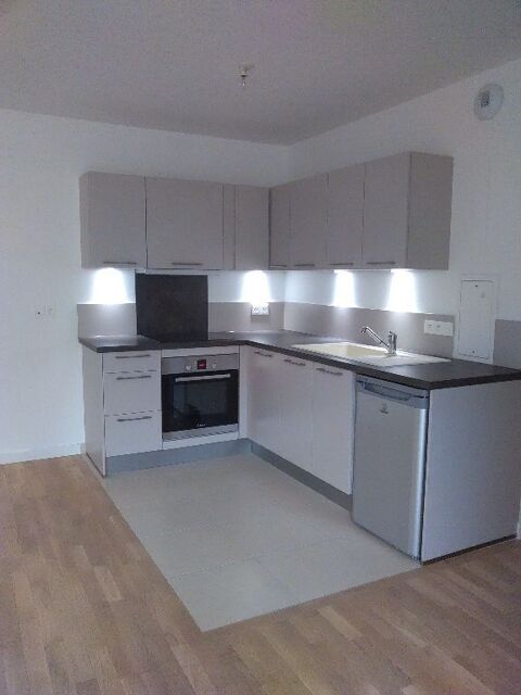  Appartement  louer 3 pices 70 m