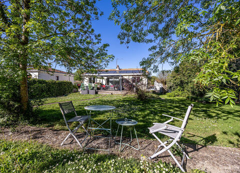   Grande maison familiale � Bessines ! Maison - 9 pi�ce(s) - 165 m�