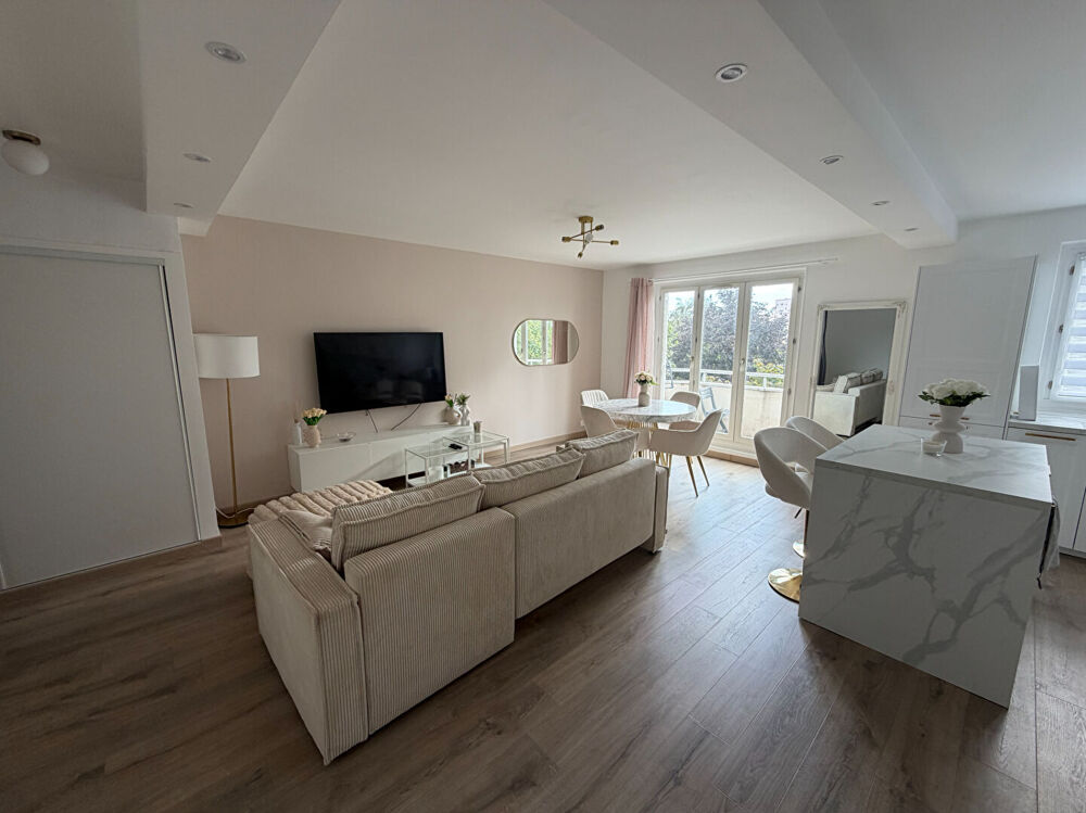 Location Appartement Appartement Chalons En Champagne 4 pièce(s) 87.98 m2 Chalons en champagne