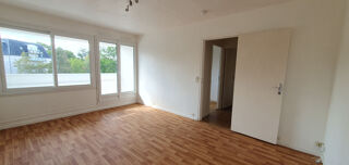  Appartement à louer 2 pièces 50 m²