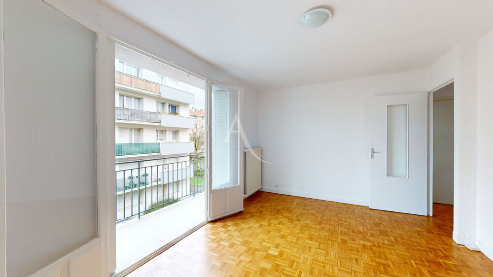 Location Appartement Appartement Maisons-Alfort 1 pice 28.16 m avec balcon, cave et box Maisons alfort