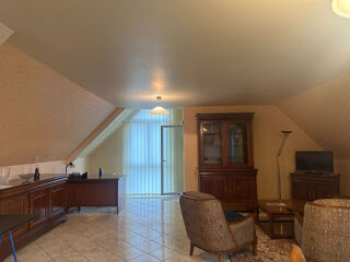  Immeuble � vendre 4 pi�ces 223 m�