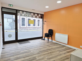  Immeuble à vendre 146 m²