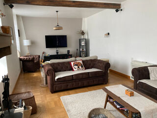  Appartement � louer 5 pi�ces 193 m�