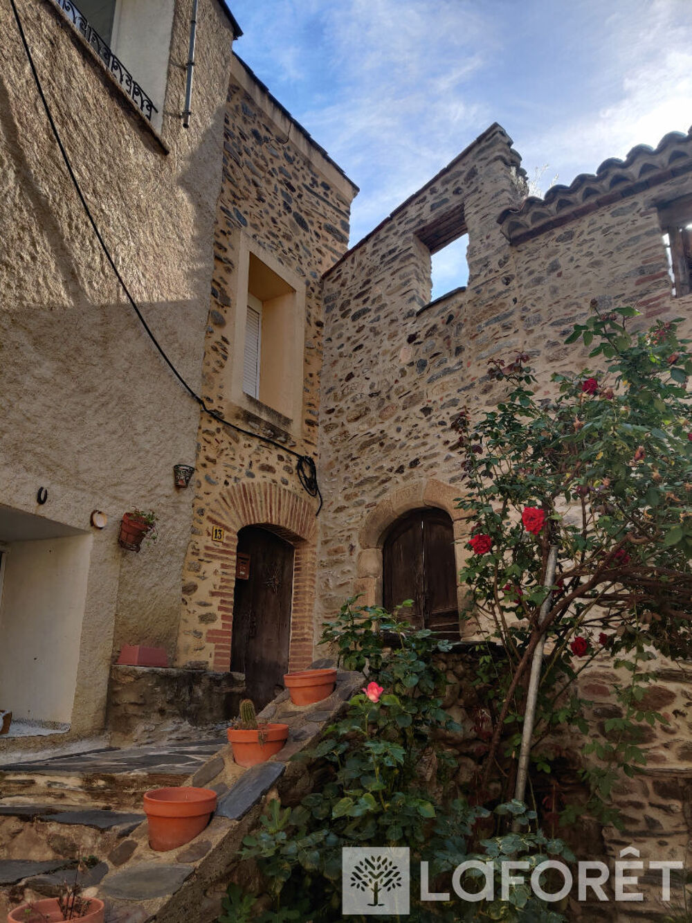 Maison 5 pièces 193 m² · à Joch · 193 m² · 50 000 €