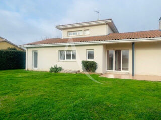  Maison à louer 5 pièces 125 m²