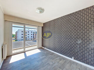  Appartement à vendre 4 pièces 82 m²
