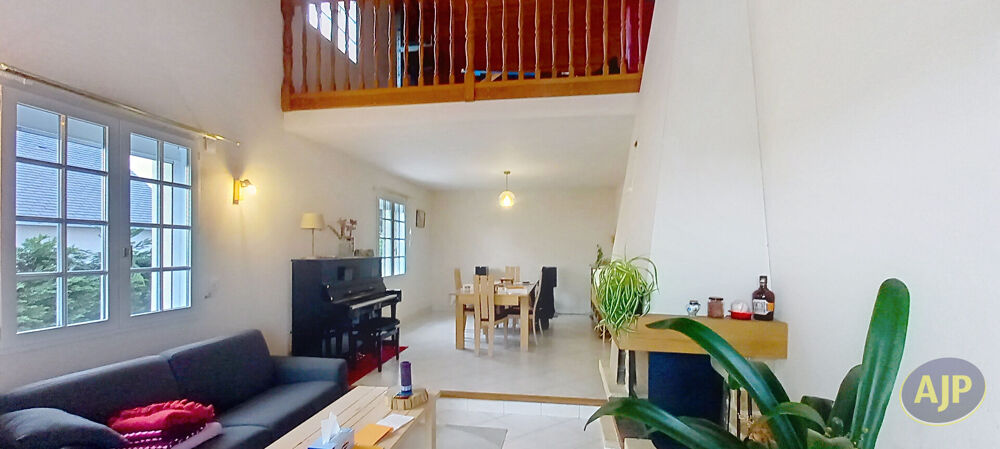 Vente Maison MOISDON LA RIVIERE : Maison élevée sur sous-sol 160m² habitables Moisdon la riviere