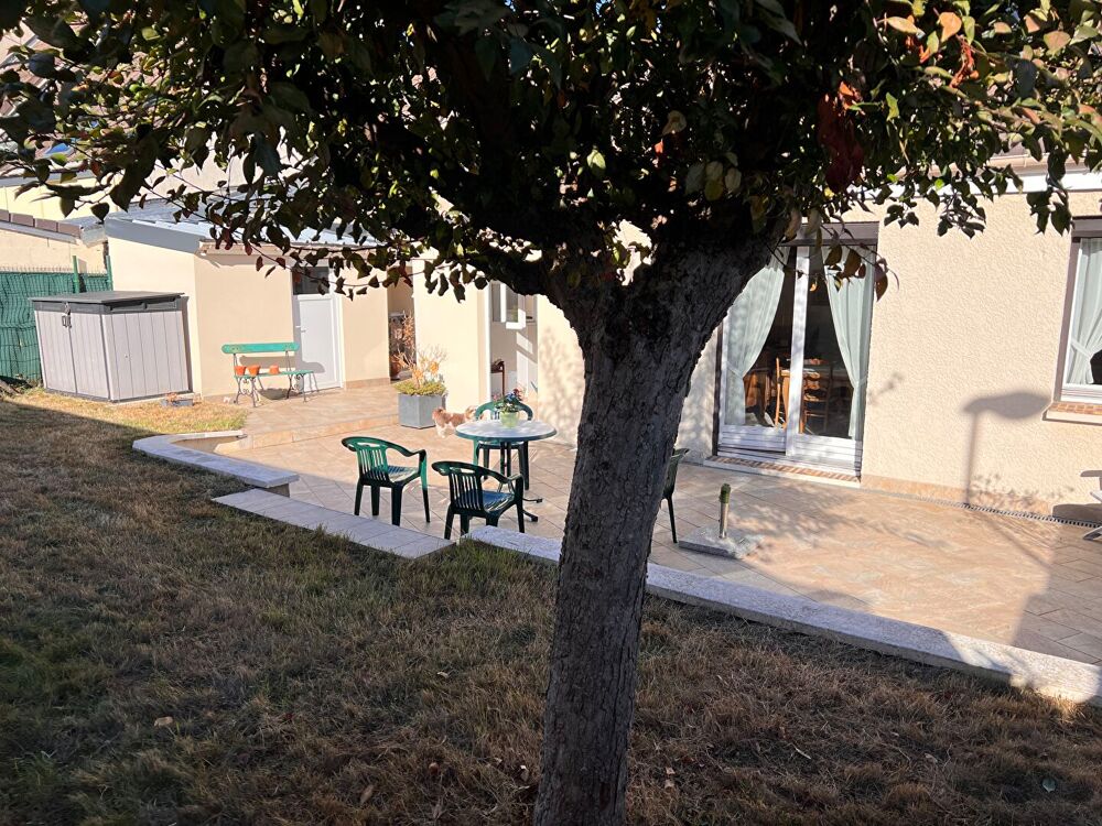 Vente Maison Maison Nanteuil Les Meaux 6 pièces 146 m2 +25 m² studio indépendant, stationnement, jardin. Nanteuil les meaux