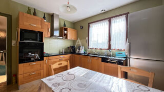  Maison � vendre 7 pi�ces 203 m�