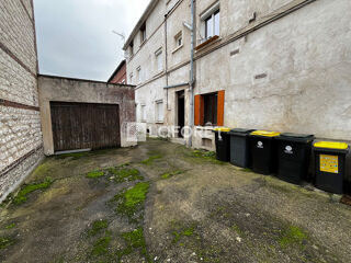  Immeuble � vendre 3 pi�ces 150 m�