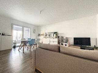  Appartement à louer 3 pièces 72 m²