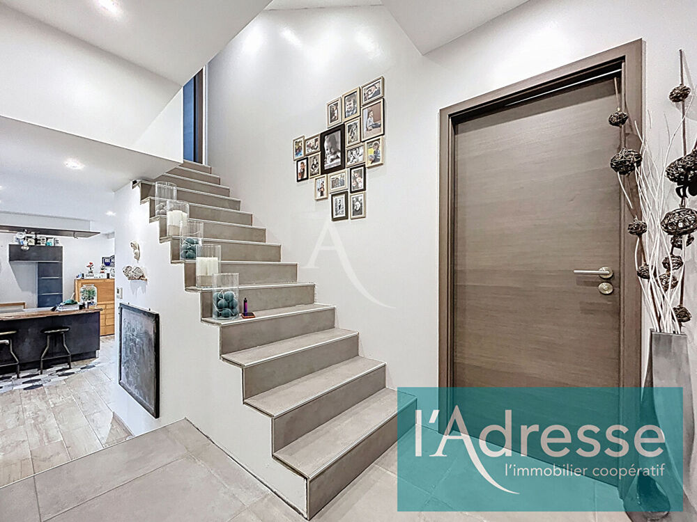 Vente Maison Maison  5 pièce(s) 159 m2 - 4 chambres - garage - jardin Solgne