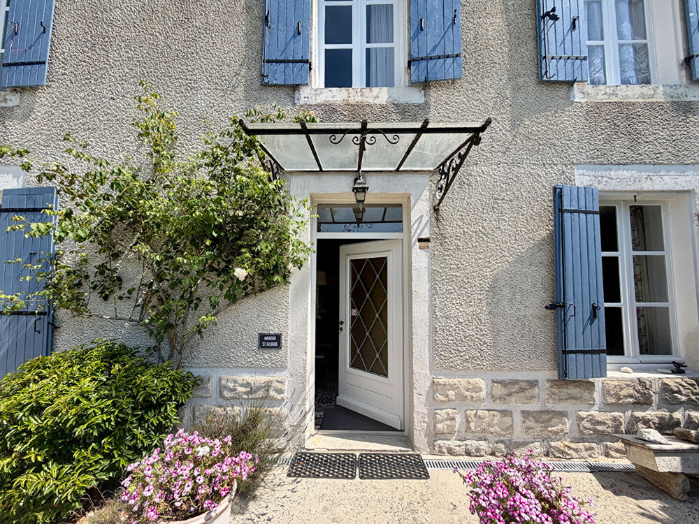 Maison de Maître, 4+ chambres, plein du caractère, piscine, au calme