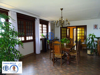  Maison � vendre 11 pi�ces 256 m�