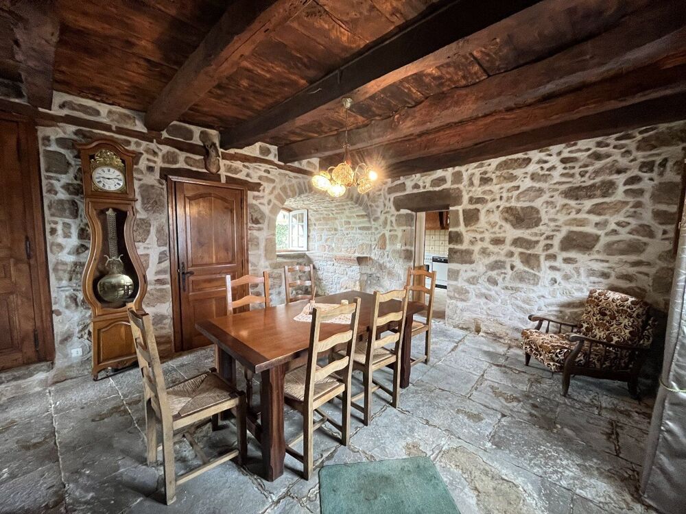 Corps de ferme avec souillière - EXCLUSIVITÉ