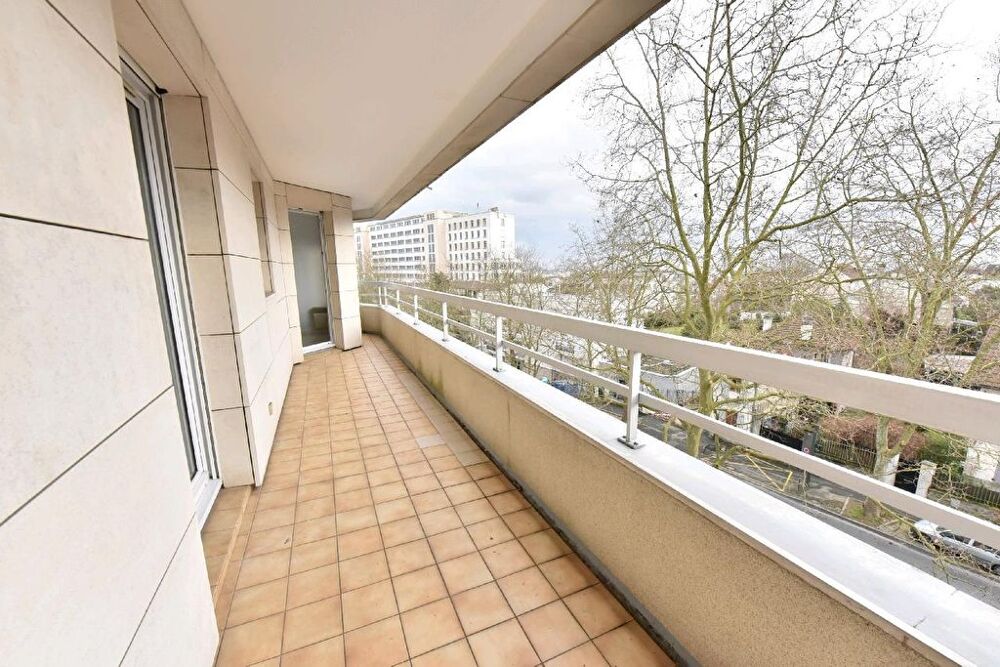 Location Appartement Appartement 3 pièces Chatillon Proche Tramway Chatillon