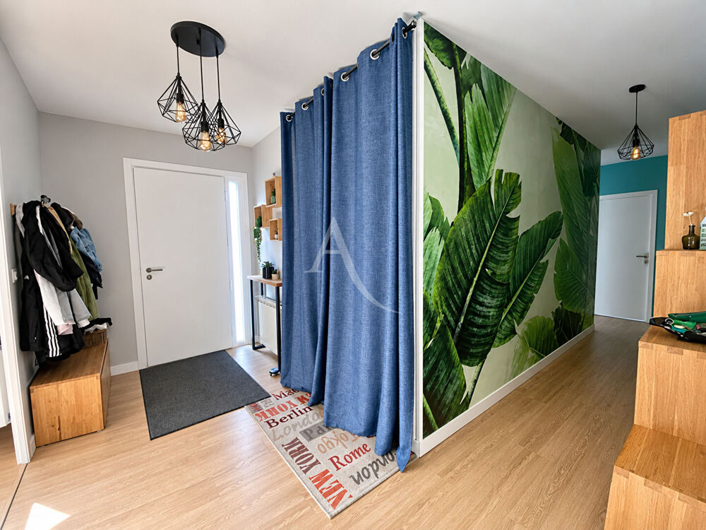 Vente Maison Maison de plain-pied avec grande dépendance Mardié 7 pièce(s) 154 m2 Mardie