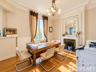  Appartement à vendre 6 pièces 168 m²