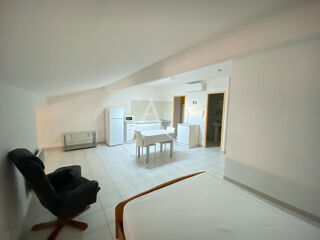  Appartement à louer 1 pièce 23 m²