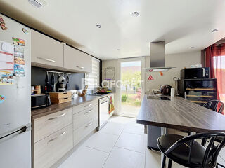  Maison à vendre 6 pièces 139 m²