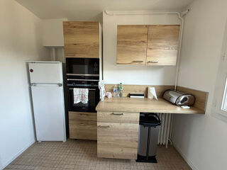 Appartement à louer 3 pièces 69 m²