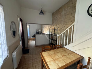  Immeuble à vendre 8 pièces 148 m²