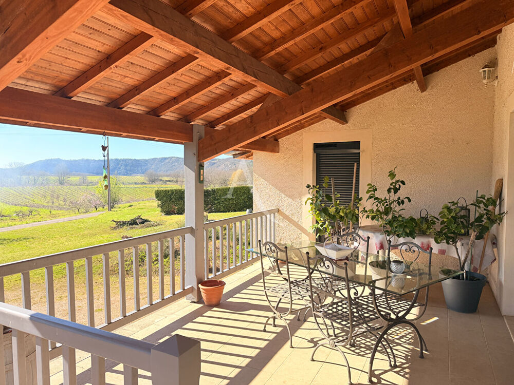 Vente Maison Maison avec vue dégagée, piscine, 5 chambres Parnac