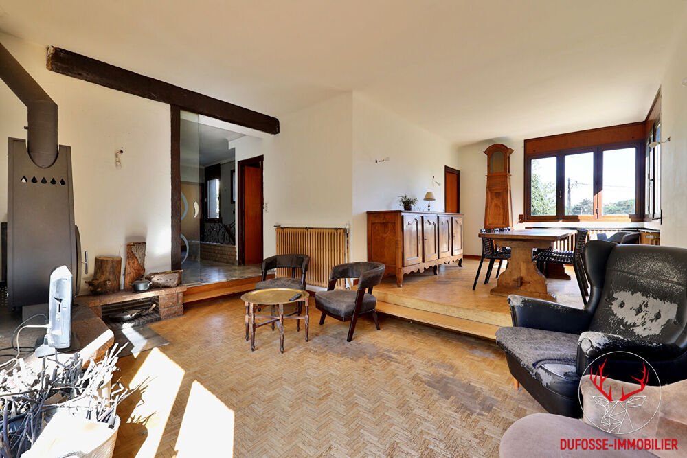 Oullins maison d'architecte de 1964 ,dépendances , terrain 1383 m²