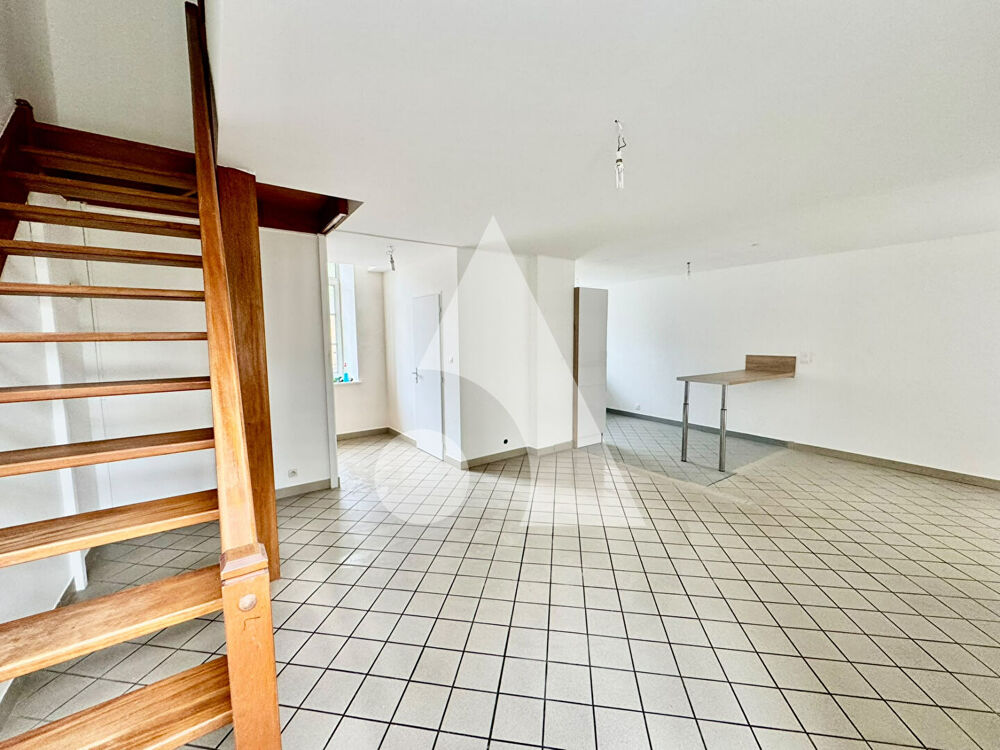 Location Appartement Appartement en duplex à deux pas du centre-ville - NEUFCHATEAU Neufchateau