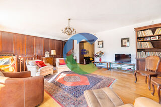  Maison à vendre 7 pièces 195 m²