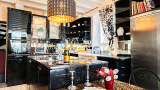  Maison � vendre 8 pi�ces 338 m�