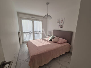  Appartement à louer 3 pièces 63 m²