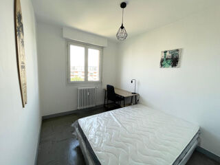  Appartement à louer 4 pièces 65 m²