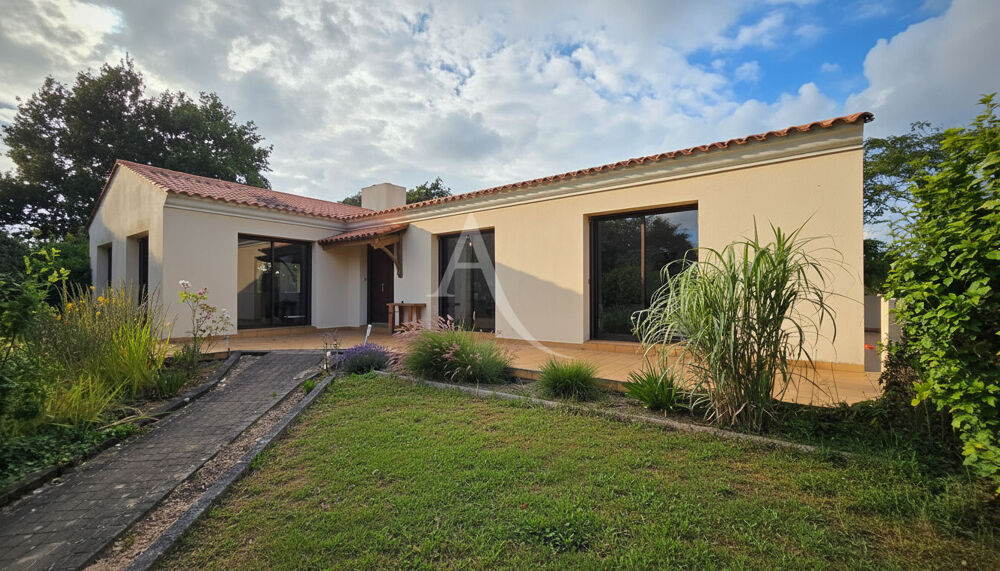 Maison 5 pièces 160 m² · à L Aiguillon sur Vie · 160 m² · 394 990 €