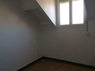  Appartement à louer 2 pièces 39 m²